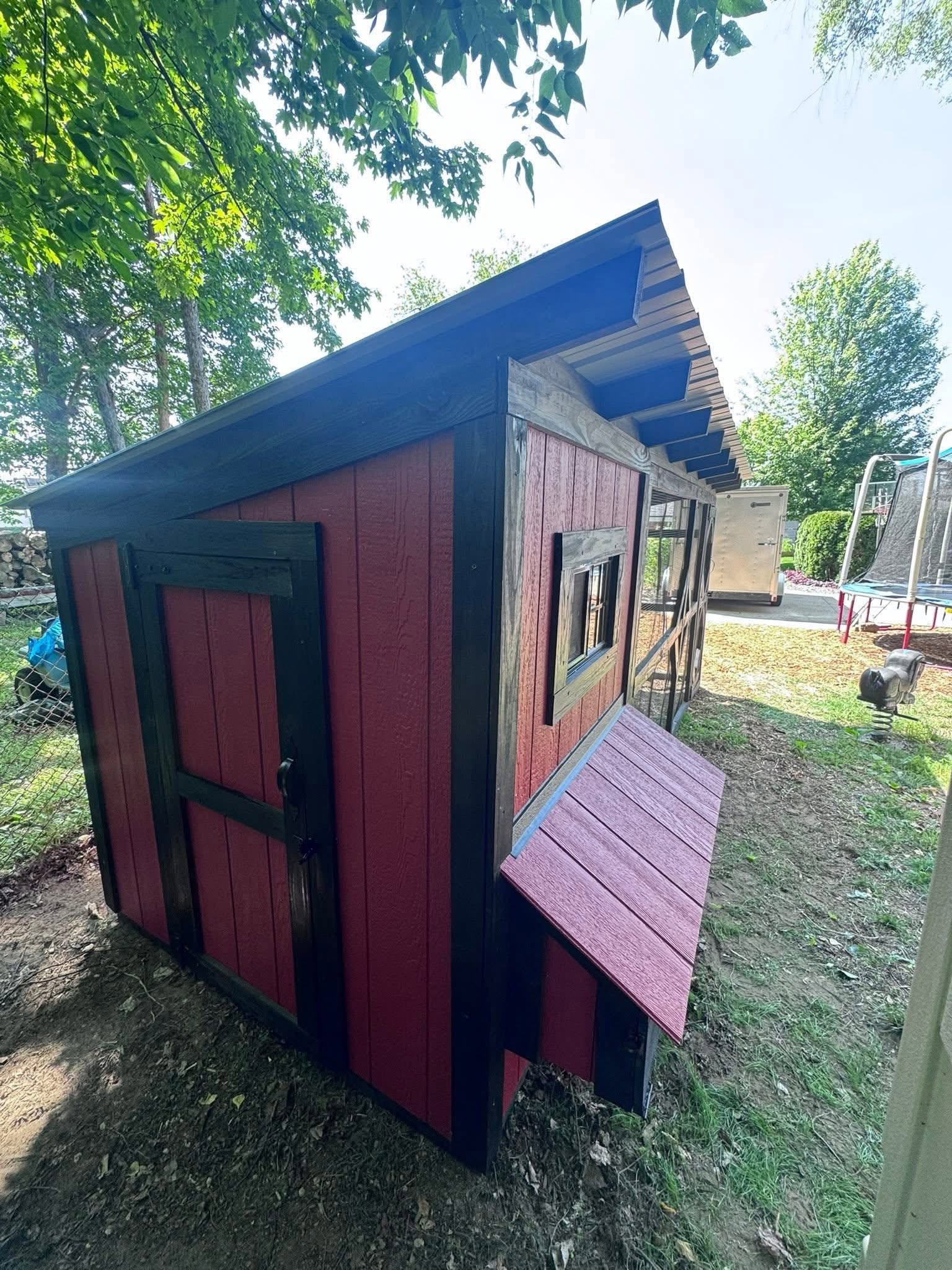 4x6 Chicken Coop with enclosed run - Image 2