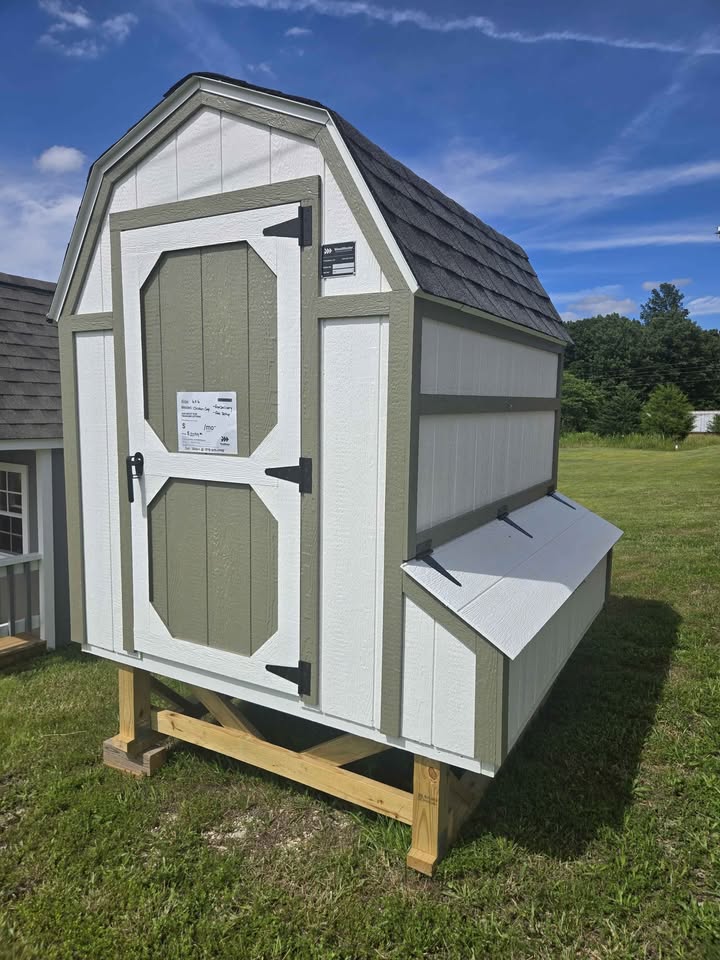 6x6 medium chicken coop