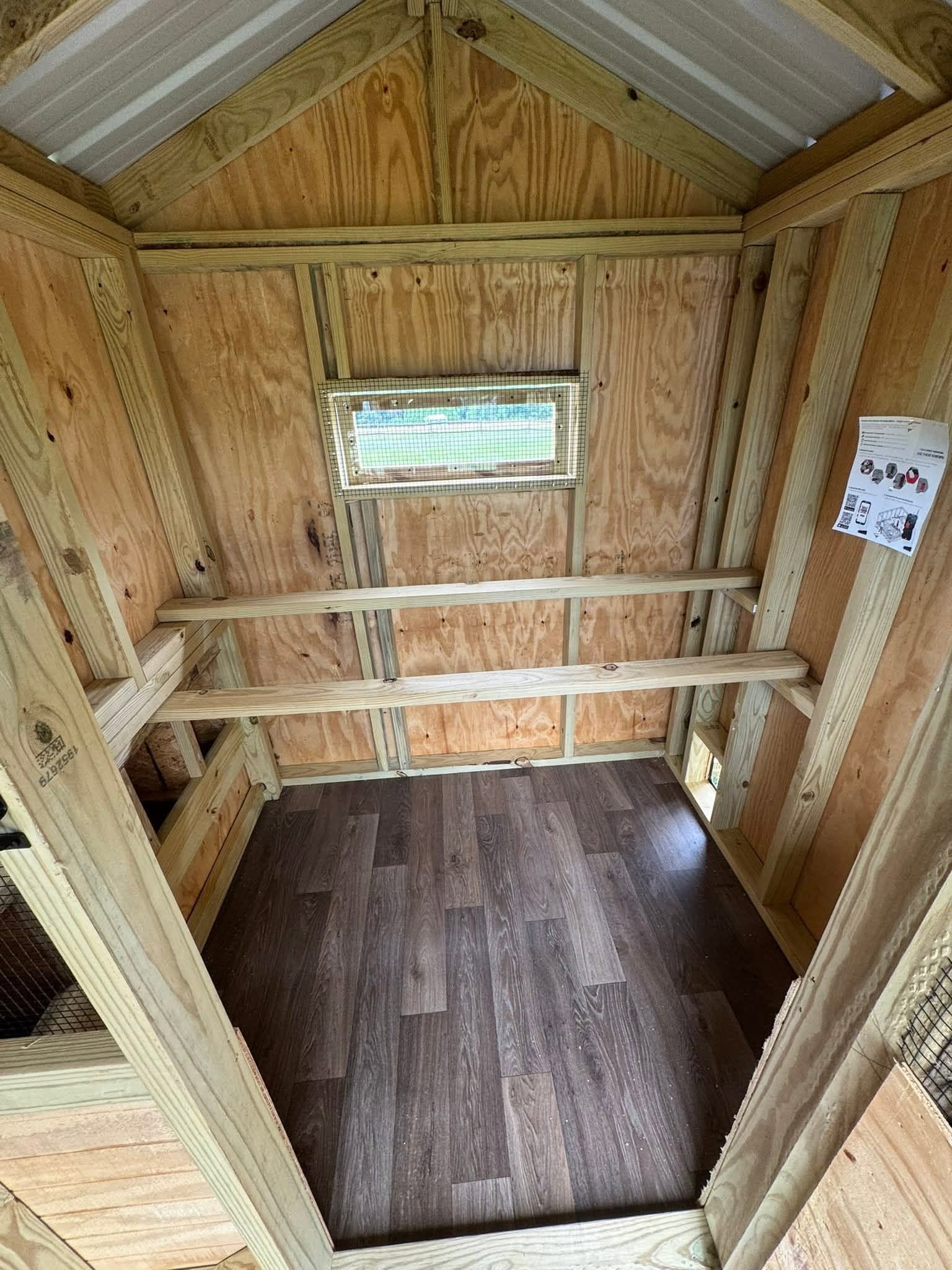 6x8 Large Chicken Coop