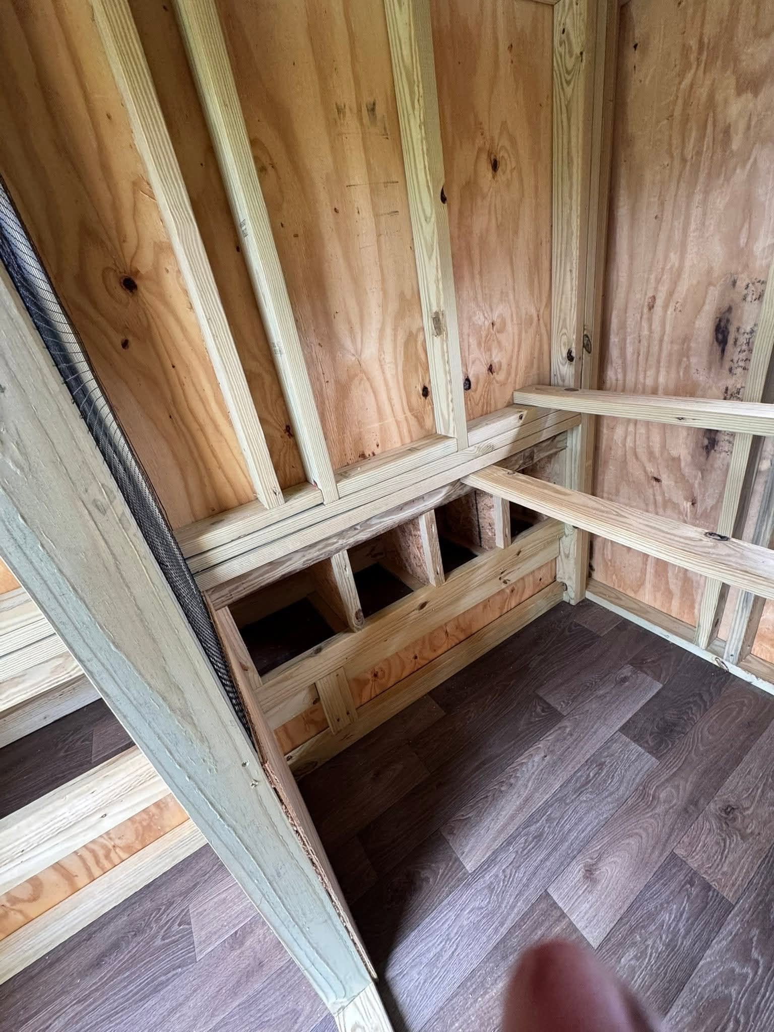 6x8 Large Chicken Coop with nesting